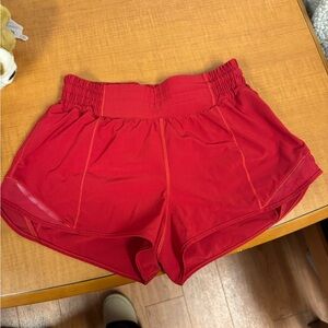 Lululemon Hotty Hot shorts high rise 2.5 inch